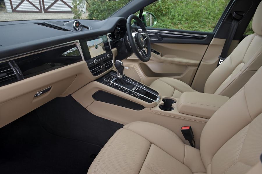 Интерьер Porsche Macan S (95B) 2019 года  (AU) (фото 10 из 40)